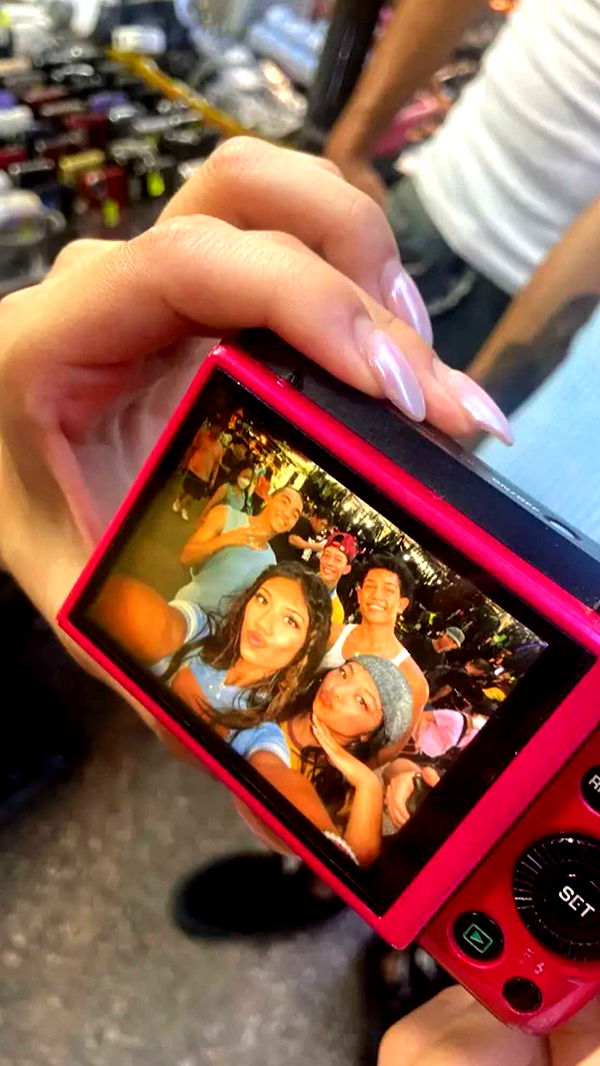 jaynagirl image ~ Altpins