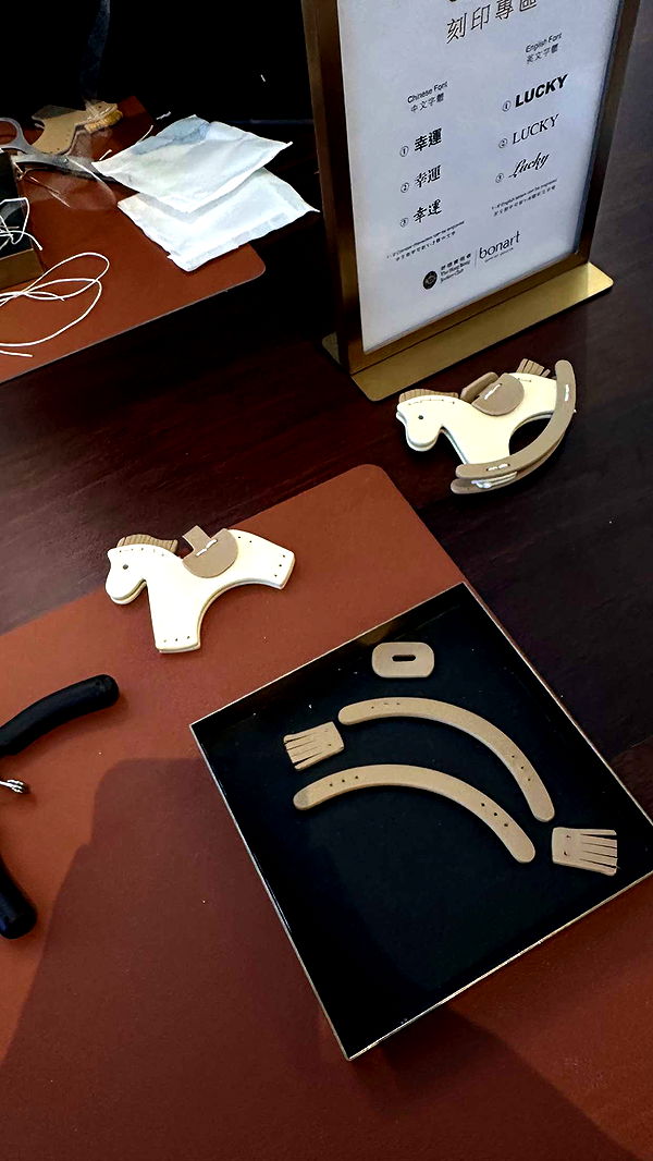 jaynagirl image ~ Altpins