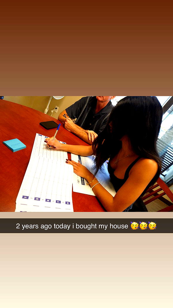 jaynagirl image ~ Altpins