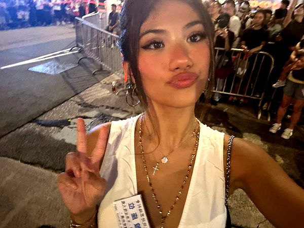 jaynagirl image ~ Altpins