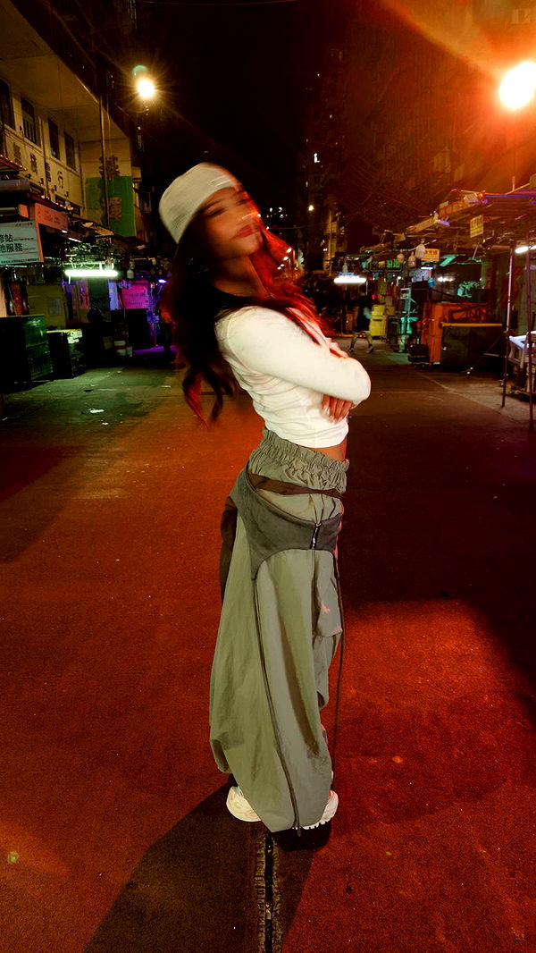 jaynagirl image ~ Altpins