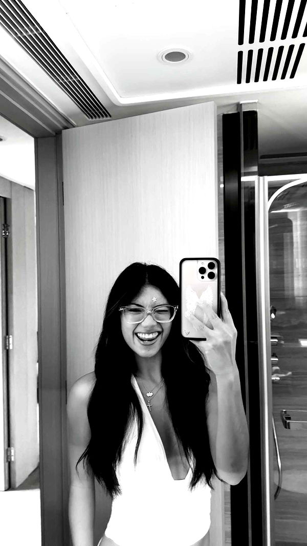 jaynagirl image ~ Altpins