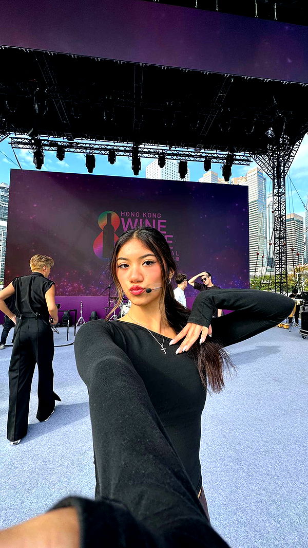 jaynagirl image ~ Altpins