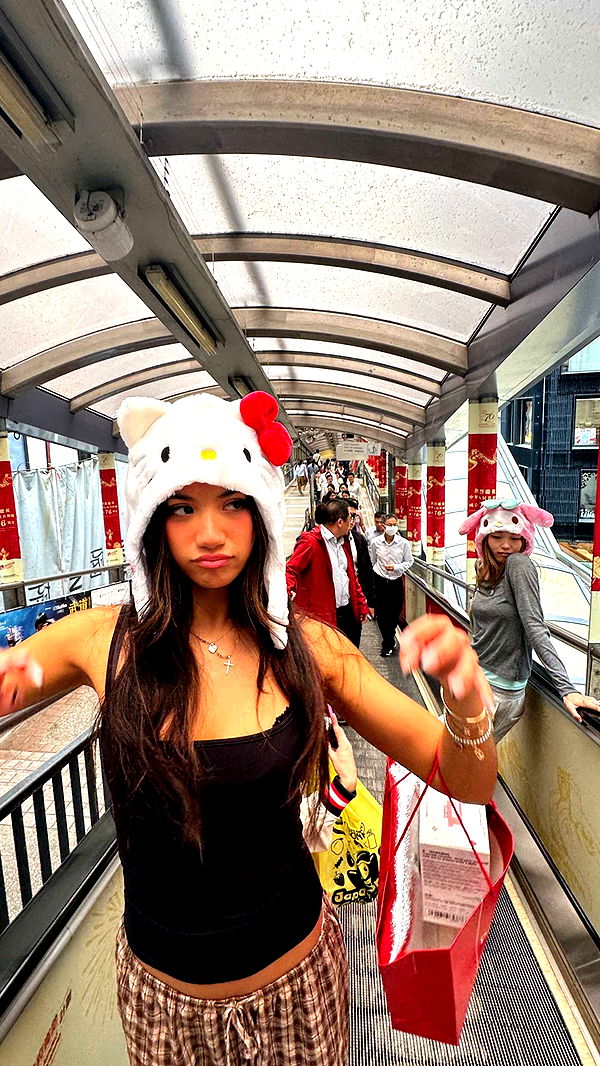 jaynagirl image ~ Altpins