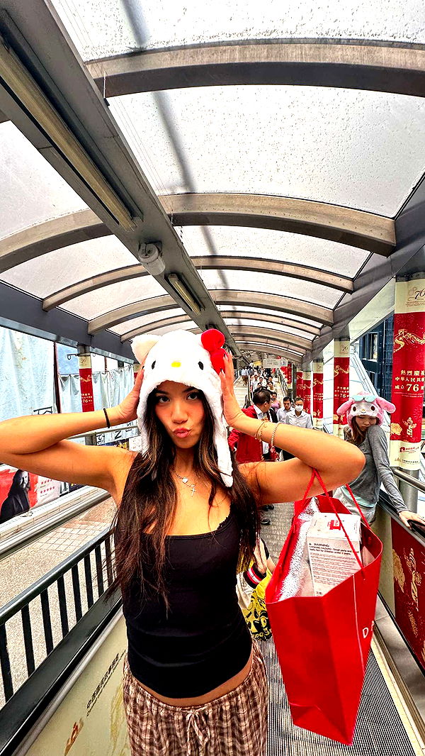 jaynagirl image ~ Altpins