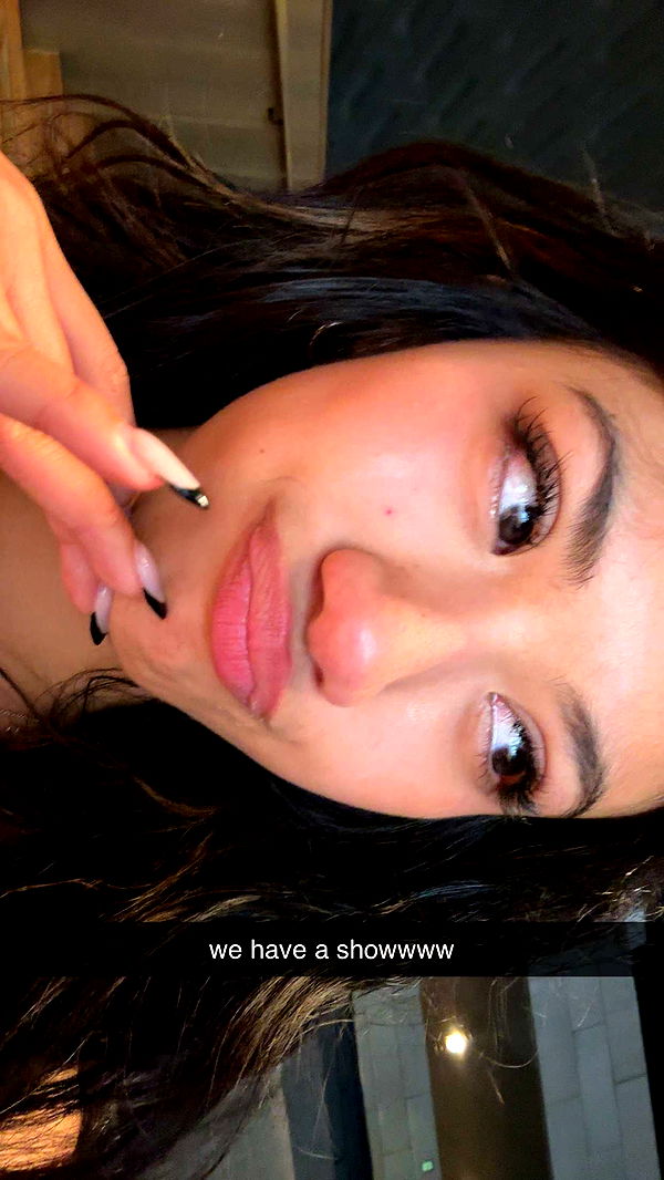 jaynagirl image ~ Altpins