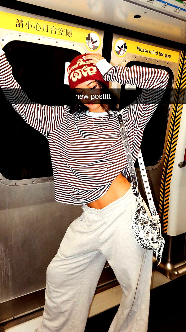 jaynagirl image ~ Altpins