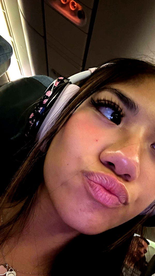 jaynagirl image ~ Altpins