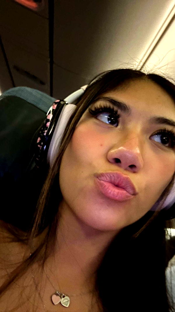 jaynagirl image ~ Altpins