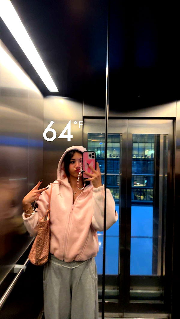 jaynagirl image ~ Altpins