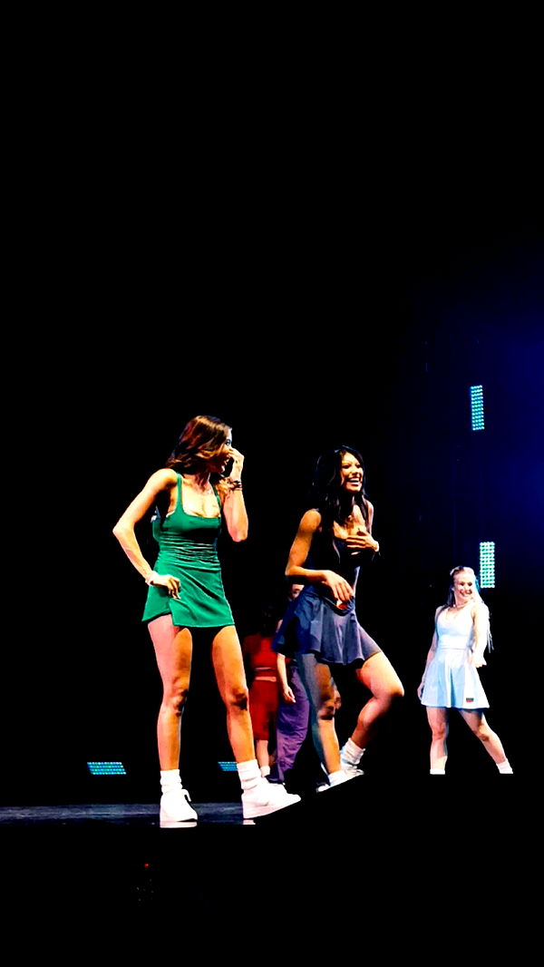 jaynagirl image ~ Altpins