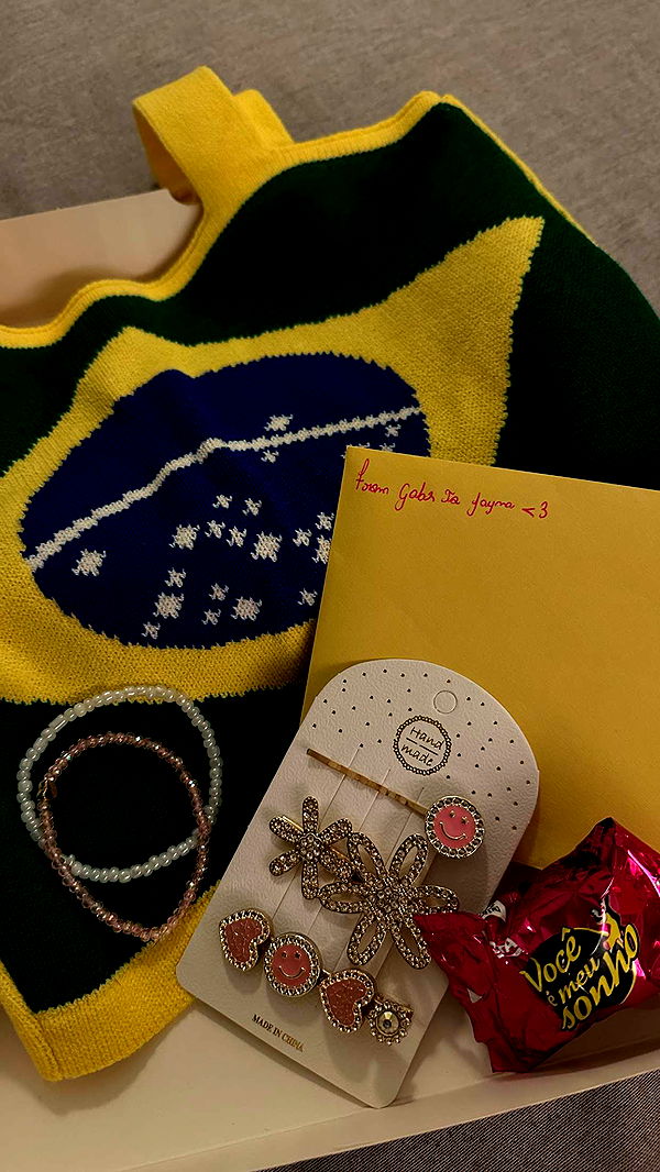 jaynagirl image ~ Altpins