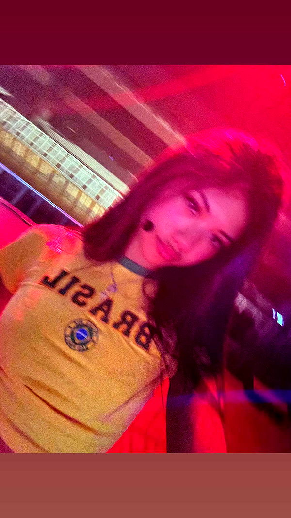 jaynagirl image ~ Altpins