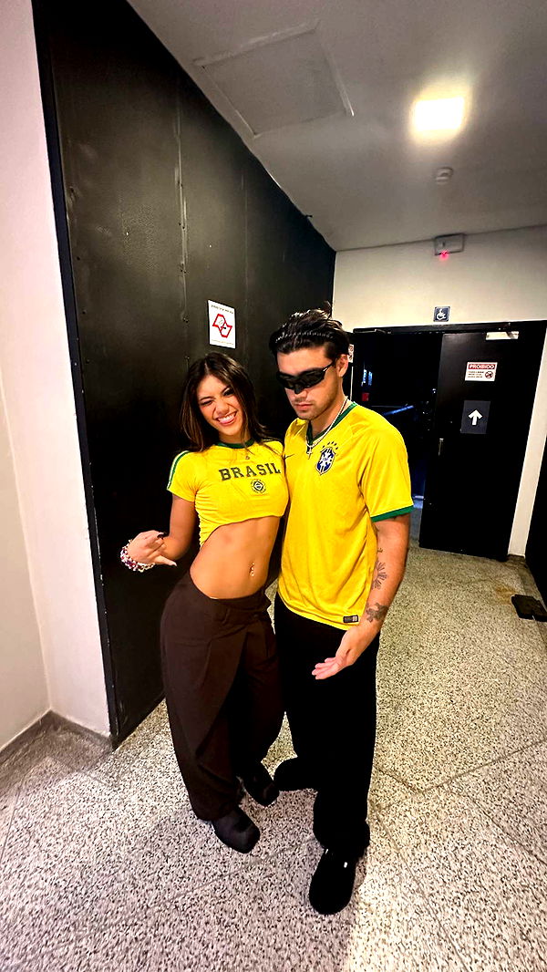 jaynagirl image ~ Altpins