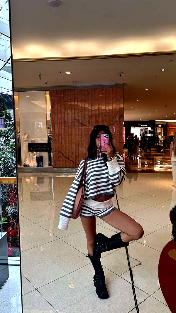 jaynagirl image ~ Altpins