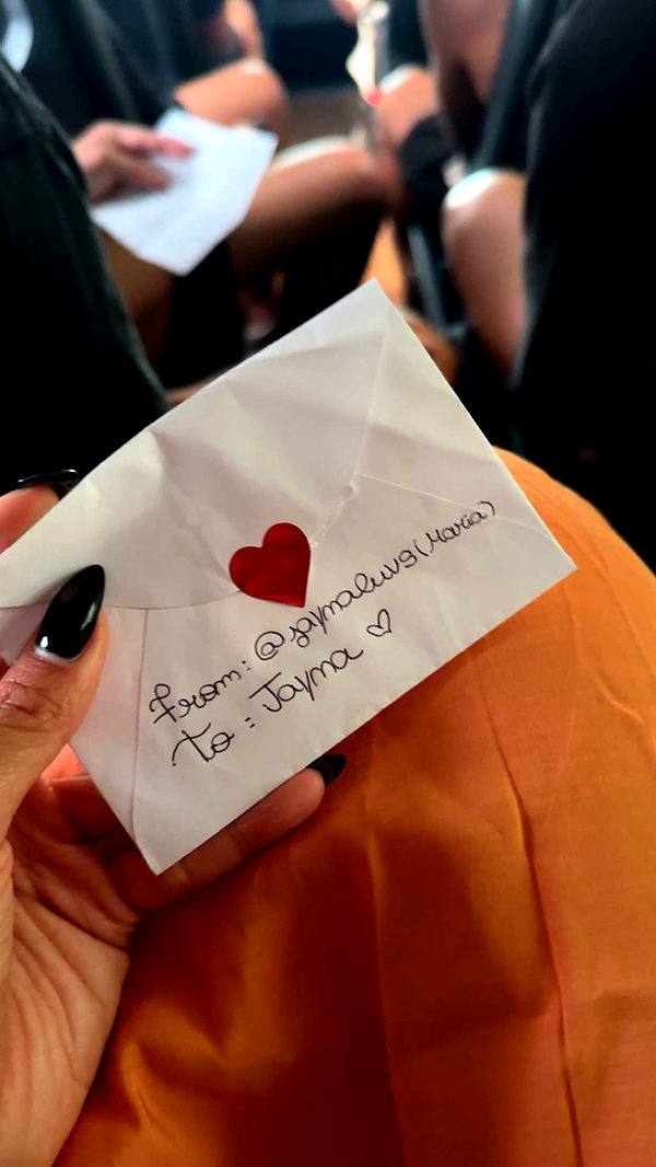 jaynagirl image ~ Altpins