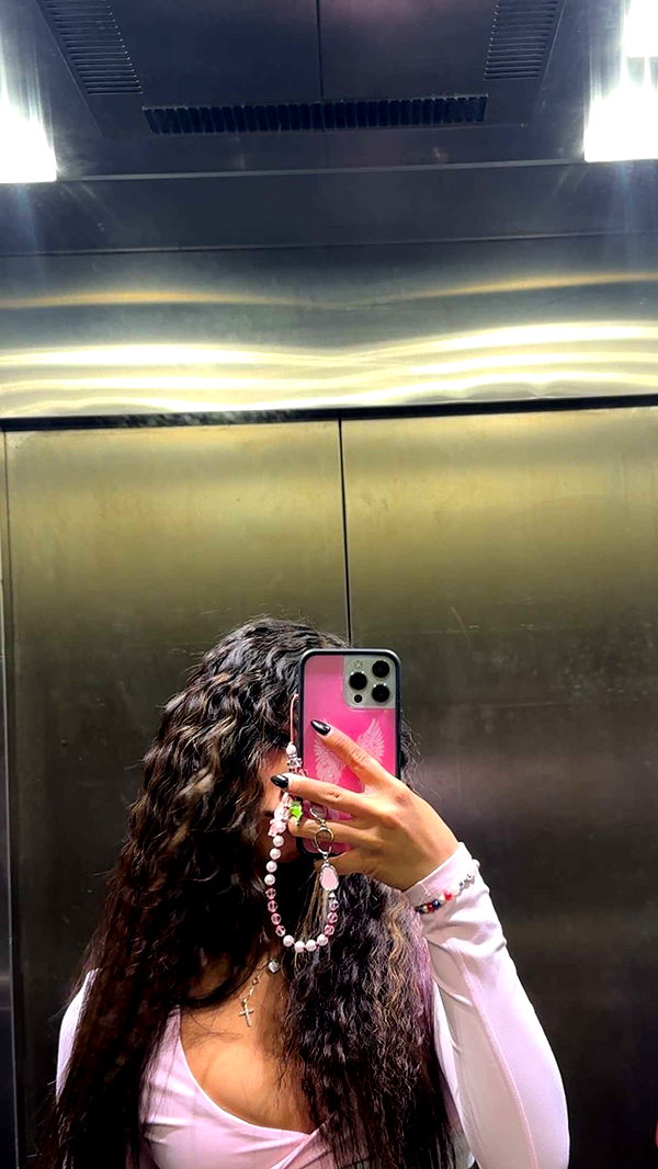 jaynagirl image ~ Altpins