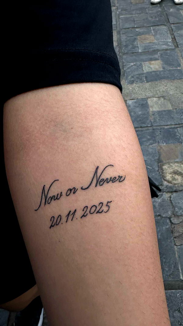 jaynagirl image ~ Altpins