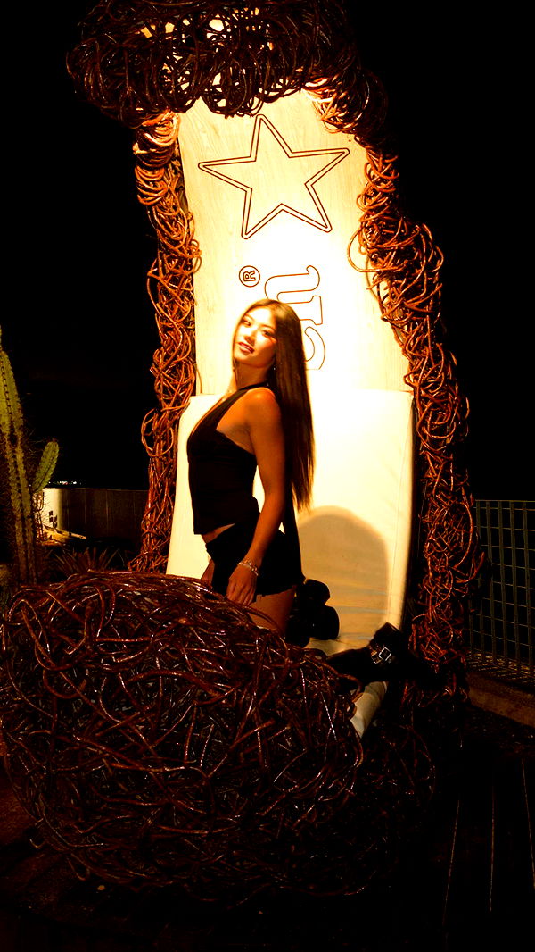 jaynagirl image ~ Altpins