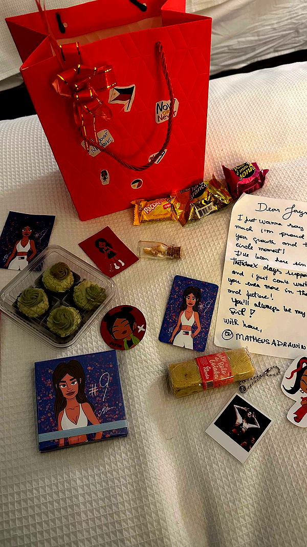 jaynagirl image ~ Altpins