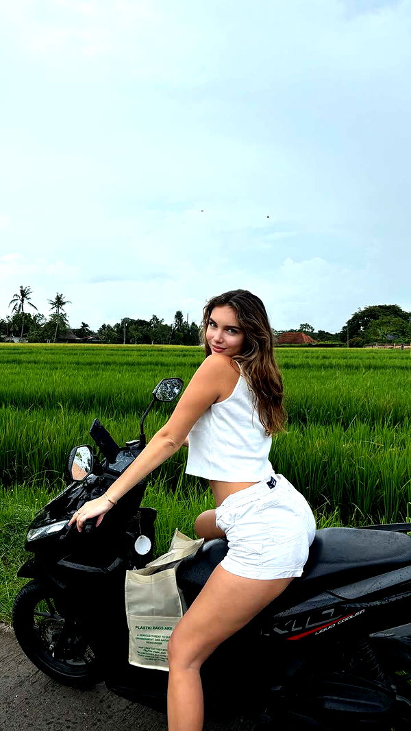 joell_perry image ~ Altpins