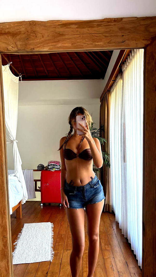 joell_perry image ~ Altpins