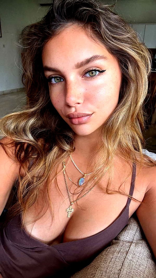 joell_perry image ~ Altpins