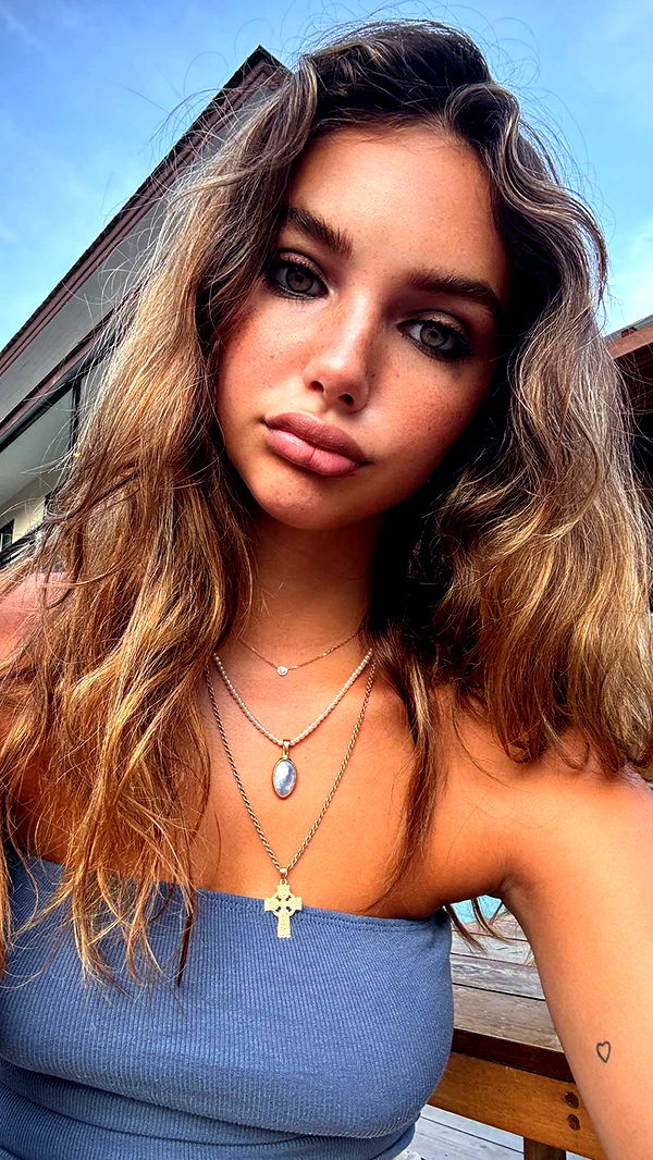 joell_perry image ~ Altpins