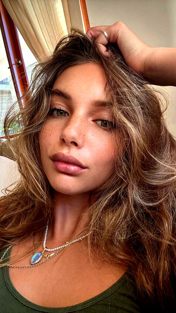 joell_perry image ~ Altpins