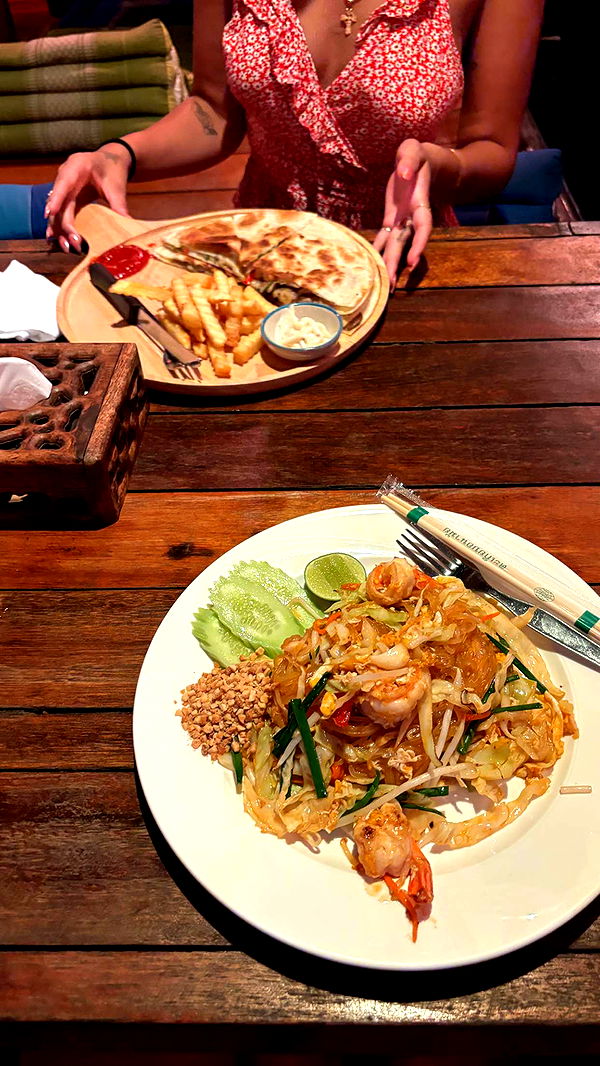 joell_perry image ~ Altpins