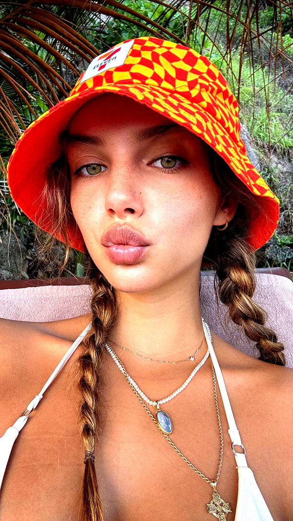 joell_perry image ~ Altpins