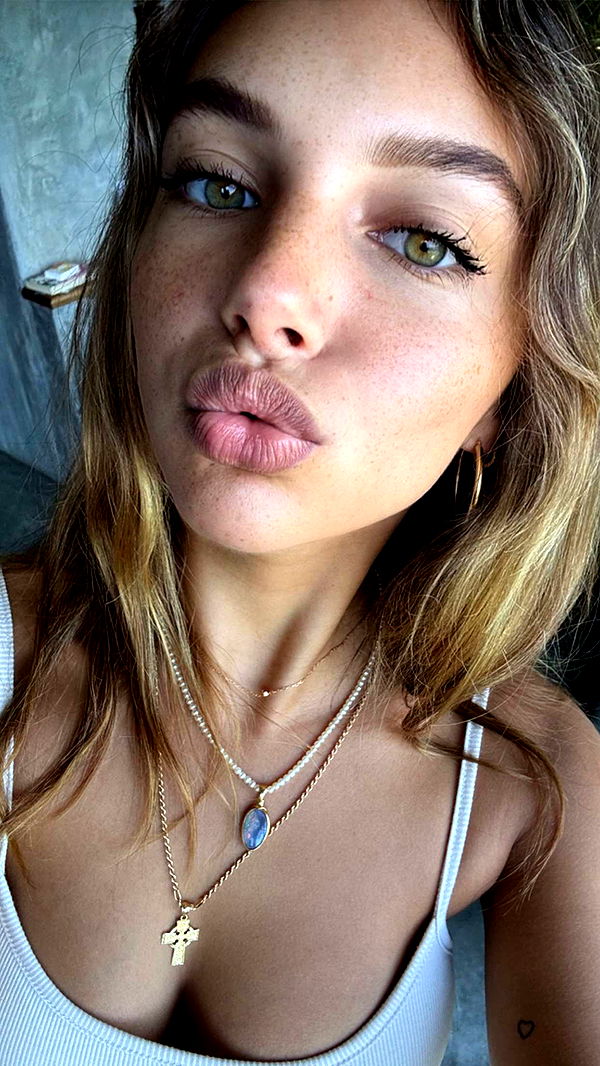 joell_perry image ~ Altpins