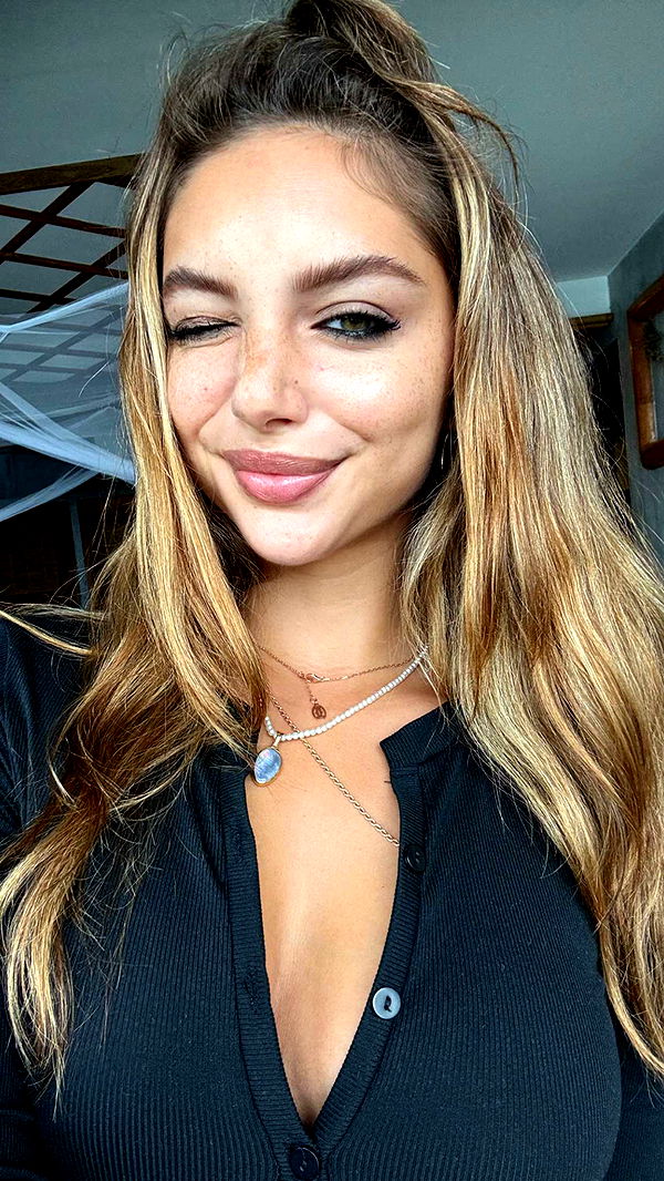 joell_perry image ~ Altpins