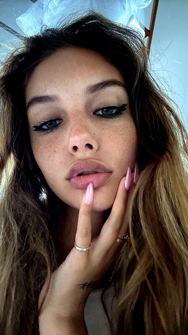 joell_perry image ~ Altpins