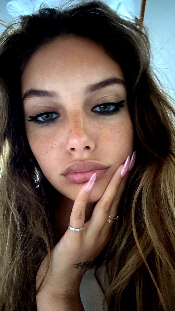 joell_perry image ~ Altpins