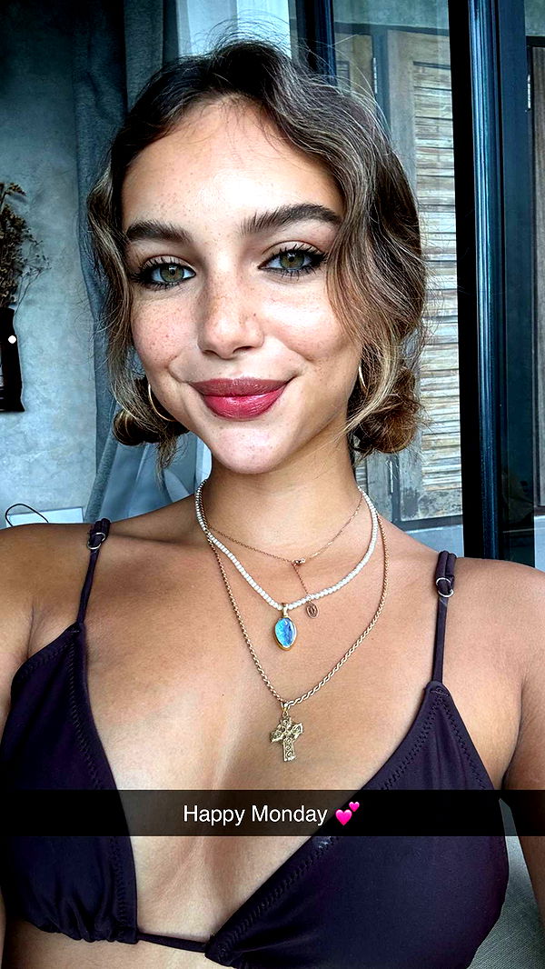 joell_perry image ~ Altpins