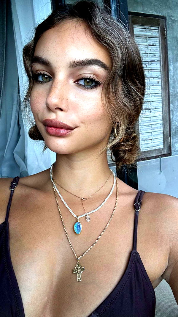 joell_perry image ~ Altpins