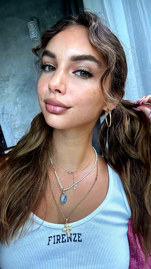 joell_perry image ~ Altpins