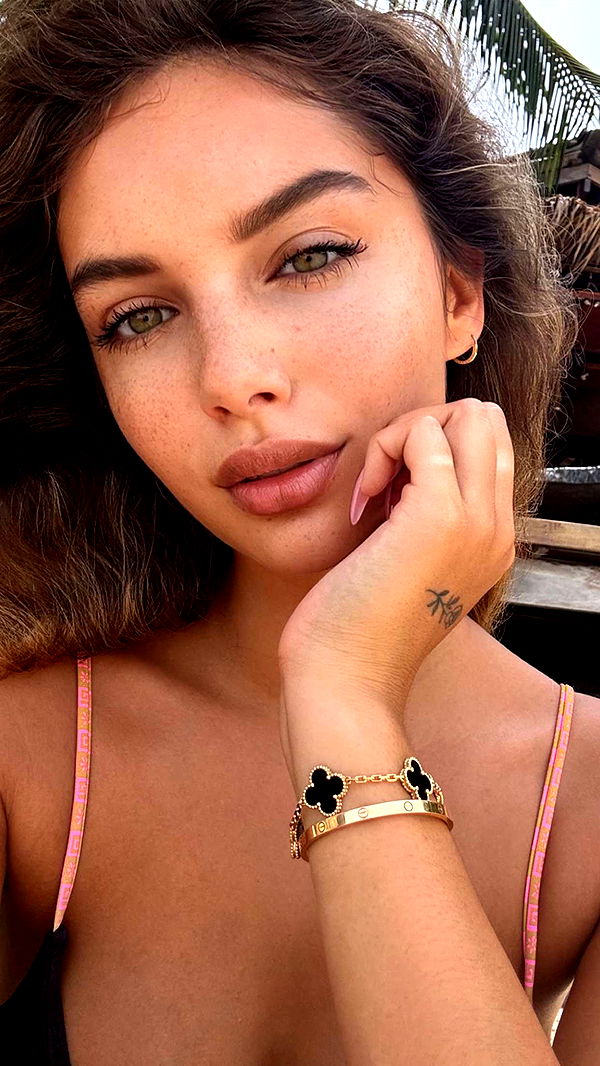 joell_perry image ~ Altpins