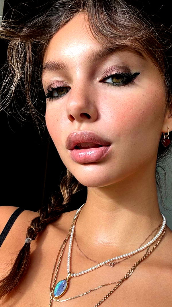 joell_perry image ~ Altpins