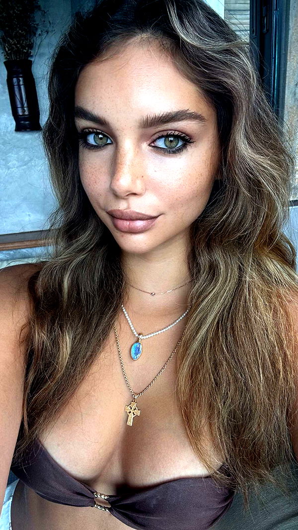 joell_perry image ~ Altpins