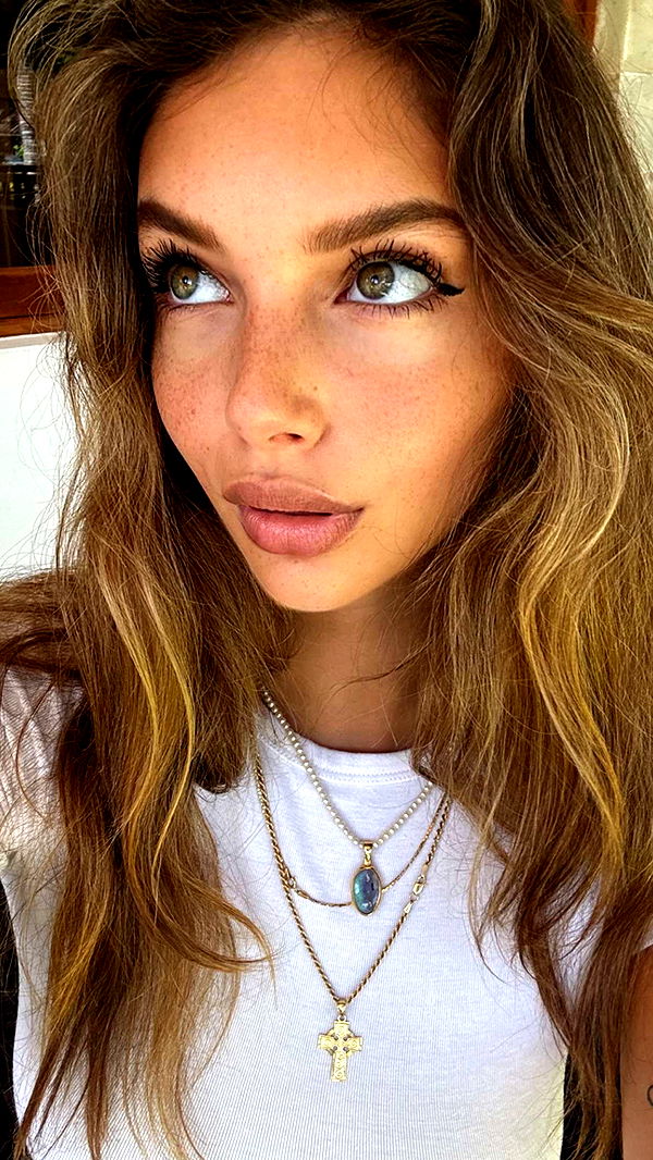 joell_perry image ~ Altpins