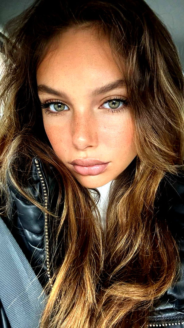 joell_perry image ~ Altpins