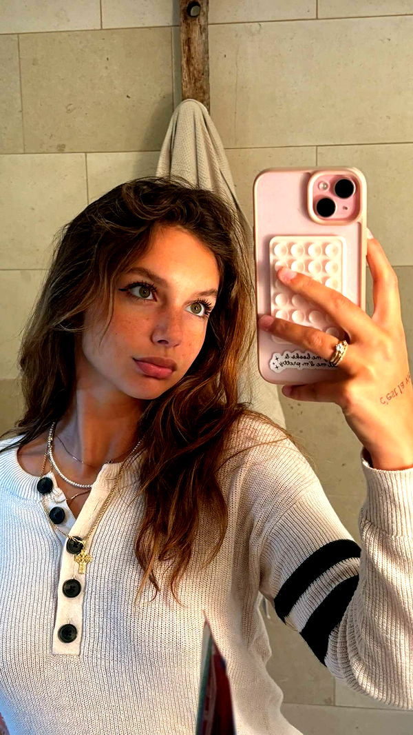 joell_perry image ~ Altpins