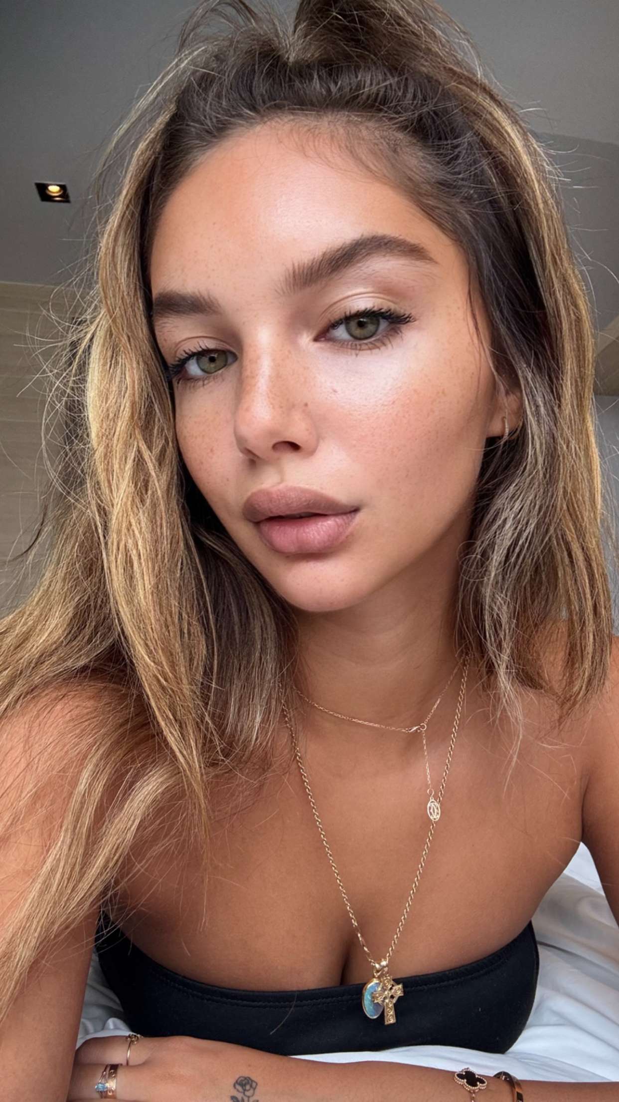 joell_perry snapchat image archive image