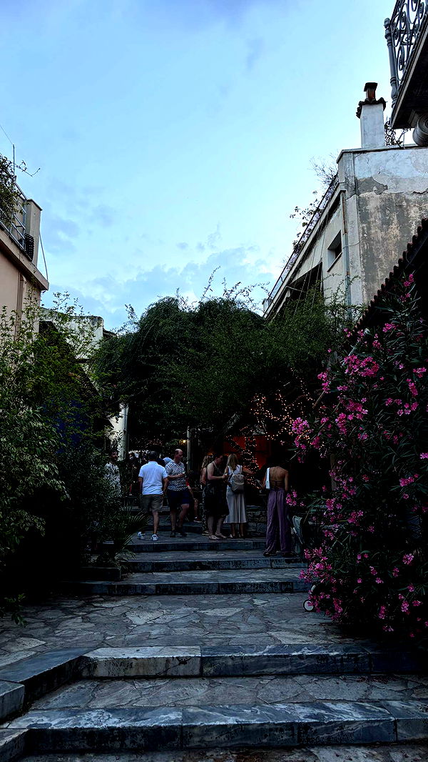 joell_perry image ~ Altpins