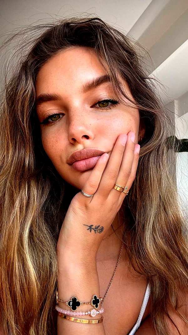 joell_perry image ~ Altpins