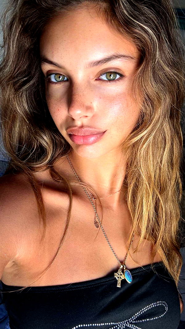 joell_perry image ~ Altpins