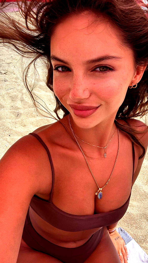 joell_perry image ~ Altpins