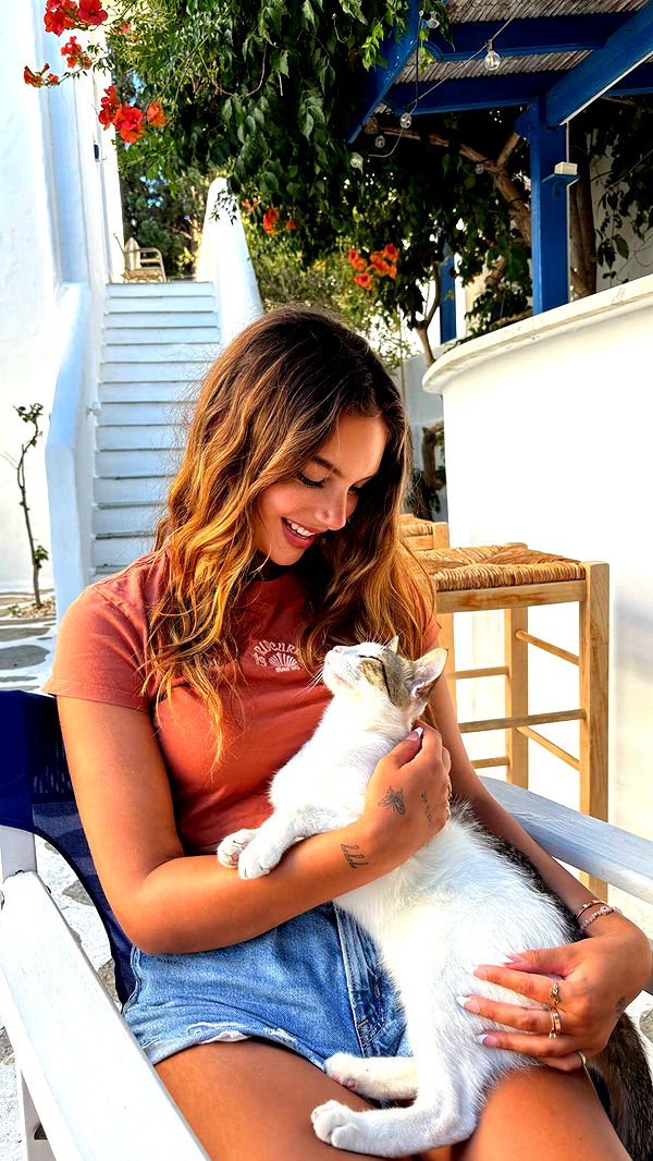 joell_perry image ~ Altpins